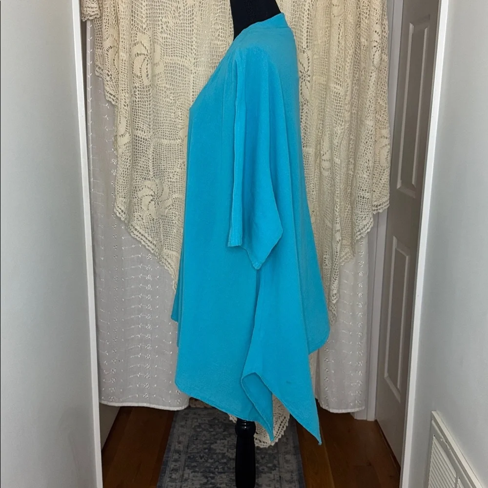 Oh My Gauze Turquoise Women's Top - Picture 6 of 10